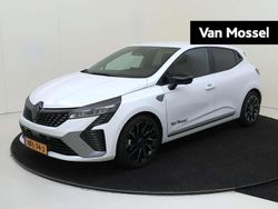 .00 Gebruikt 2025 Renault Clio V Esprit Alpine Hatchback | € 27.940 (Eerlijke prijs)