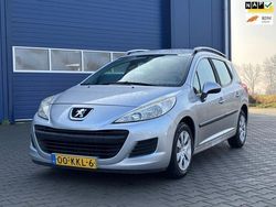 Grijs Gebruikt 2010 Peugeot 207 Stationwagen | € 750 (Iets duurder)