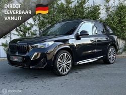 Zwart, metallic lak Gebruikt 2023 BMW iX1 Comfort Edition SUV | € 69.880