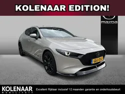 Platinum quartz (licht bruin) Gebruikt 2024 Mazda 3 Exclusive-Line Hatchback | € 32.895 (Iets duurder)