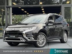 Zwart Gebruikt 2021 Mitsubishi Outlander P-HEV Intense+ SUV | € 24.695 (Eerlijke prijs)