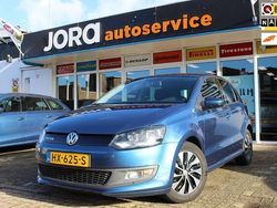 Blauw Gebruikt 2016 VW Polo Edition Hatchback | € 9.990 (Eerlijke prijs)