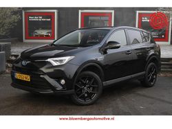 Zwart Gebruikt 2018 Toyota RAV4 Edition SUV | € 21.950 (Eerlijke prijs)