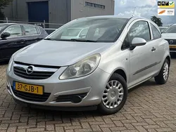 Grijs Gebruikt 2008 Opel Corsa Essentia Hatchback | € 1.450 (Eerlijke prijs)