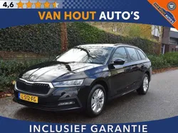 Zwart, metallic lak Gebruikt 2021 Skoda Octavia Business Line Stationwagen | € 16.450 (Goede deal)
