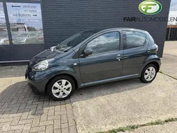 Groen Gebruikt 2011 Toyota Aygo Cool Hatchback | € 3.250 (Eerlijke prijs)