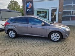 Bruin Gebruikt 2012 Ford Focus Titanium Hatchback | € 2.988 (Super prijs)
