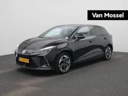 Zwart Gebruikt 2023 MG MG4 EV Luxury Hatchback | € 23.995 (Eerlijke prijs)