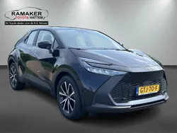 Zwart Gebruikt 2024 Toyota C-HR Active SUV | € 33.901 (Super prijs)