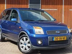Blauw, metallic lak Gebruikt 2007 Ford Fusion Futura MPV | € 3.250 (Iets duurder)