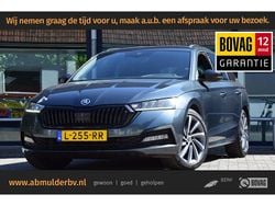 Grijs, metallic lak Gebruikt 2021 Skoda Octavia Business Line Stationwagen | € 22.890 (Iets duurder)