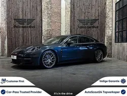 Grijs Gebruikt 2017 Porsche Panamera Turbo Sedan | € 57.900