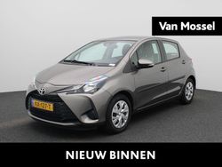 Grijs Gebruikt 2017 Toyota Yaris Comfort Hatchback | € 9.900 (Eerlijke prijs)