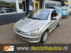 Grijs Gebruikt 2003 Peugeot 206 CC Roland Garros Cabriolet | € 2.940 (Iets duurder)