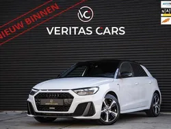 Wit Gebruikt 2023 Audi A1 Sportback Black Edition Hatchback | € 26.950 (Goede deal)