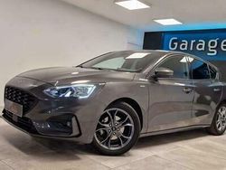 Grijs Gebruikt 2021 Ford Focus ST-Line Sedan | € 20.990 (Goede deal)