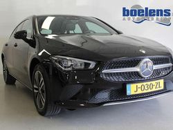 Zwart Gebruikt 2020 Mercedes CLA250e Shooting Brake Business Stationwagen | € 21.987 (Eerlijke prijs)
