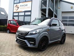 Grijs Nieuw 2025 Ligier JS50 Hatchback | € 18.450 (Eerlijke prijs)
