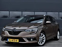 Bruin Gebruikt 2017 Renault Mégane GrandTour Zen Stationwagen | € 9.450 (Eerlijke prijs)
