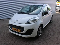 Wit Gebruikt 2013 Peugeot 107 Access Hatchback | € 3.250 (Eerlijke prijs)