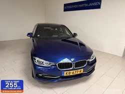Blauw Gebruikt 2016 BMW 320 Executive Sedan | € 15.750 (Goede deal)