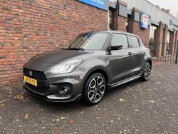 Grijs, metallic lak Gebruikt 2021 Suzuki Swift Sport Hatchback | € 18.955 (Eerlijke prijs)