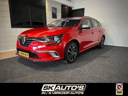 Rood Gebruikt 2020 Renault Mégane GT Line GT-Line Stationwagen | € 17.995 (Eerlijke prijs)
