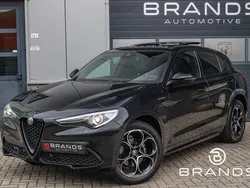 Zwart Gebruikt 2022 Alfa Romeo Stelvio Veloce SUV | € 50.950 (Eerlijke prijs)