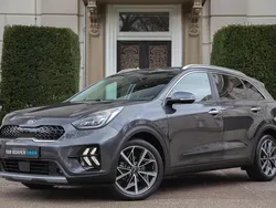 Grijs Gebruikt 2020 Kia Niro SUV | € 24.940 (Eerlijke prijs)