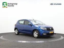 Blauw Gebruikt 2020 Dacia Sandero Comfort Hatchback | € 10.950 (Goede deal)