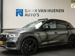 Grijs Gebruikt 2017 Audi Q5 S-Line SUV | € 49.950