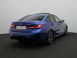 Blauw Gebruikt 2025 BMW 330e Comfort Edition Sedan | € 71.950