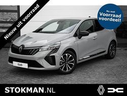 Grijs Nieuw 2025 Renault Clio V Techno Hatchback | € 26.965 (Iets duurder)