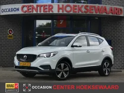 Wit Gebruikt 2020 MG ZS Luxury Sedan | € 13.744 (Goede deal)