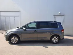 Grijs Gebruikt 2016 VW Touran Highline MPV | € 16.990 (Goede deal)
