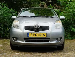 Zilver Gebruikt 2008 Toyota Yaris Hatchback | € 2.999 (Super prijs)