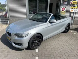 Grijs Gebruikt 2016 BMW 220 Comfort Edition Cabriolet | € 16.950 (Eerlijke prijs)