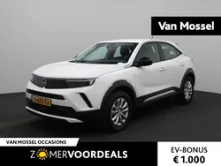 Wit Gebruikt 2023 Opel Mokka-e SUV | € 21.900 (Eerlijke prijs)