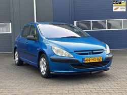 Blauw Gebruikt 2002 Peugeot 307 Hatchback | € 1.450 (Iets duurder)