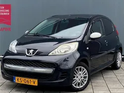 Zwart Gebruikt 2011 Peugeot 107 Hatchback | € 2.244 (Goede deal)