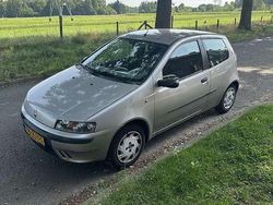 Grijs Gebruikt 2001 Fiat Punto Hatchback | € 950 (Eerlijke prijs)