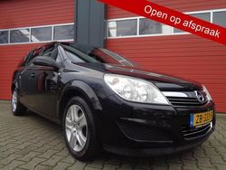 Zwart Gebruikt 2009 Opel Astra Business Stationwagen | € 3.950 (Iets duurder)