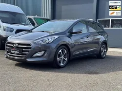 Grijs Gebruikt 2016 Hyundai i30 Edition Stationwagen | € 13.999 (Eerlijke prijs)