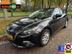 Zwart Gebruikt 2015 Mazda 3 Hatchback | € 8.445 (Goede deal)
