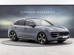 Grijs Gebruikt 2024 Porsche Cayenne SUV | € 113.850