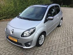 Grijs Gebruikt 2011 Renault Twingo Night&Day Hatchback | € 3.450 (Eerlijke prijs)