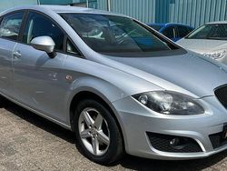 Grijs Gebruikt 2010 Seat Leon Reference Hatchback | € 1.750 (Super prijs)