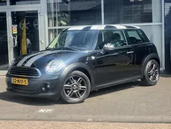 Zwart Gebruikt 2010 Mini ONE Business Hatchback | € 5.995 (Eerlijke prijs)
