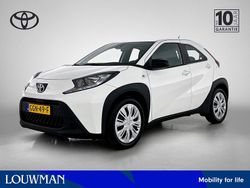 Wit Gebruikt 2024 Toyota Aygo X Play SUV | € 17.445