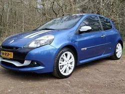 Blauw Gebruikt 2011 Renault Clio R.S. R.S. Hatchback | € 14.950